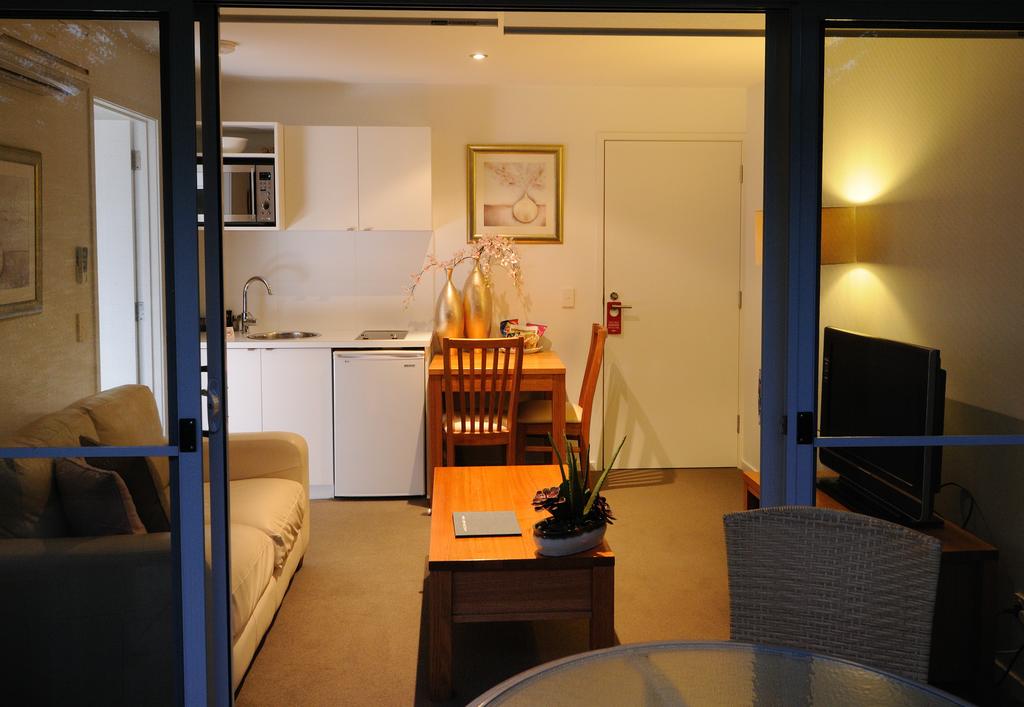 The Victoria Port Fairy - Dalby Accommodation